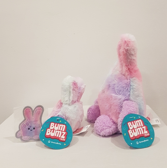 Groovybumz Petra the Peace Sign Bumbumz - Picture 2 of 4